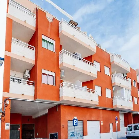 Apartment Calle Joaquin Chapaprieta, 105 *